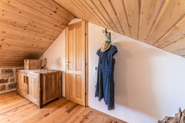 Living room | Flat-screen TV, fireplace - Villa Lipa (Privlaka)