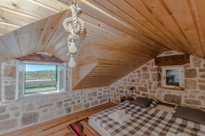 Iron/ironing board, bed sheets - Villa Lipa (Privlaka)