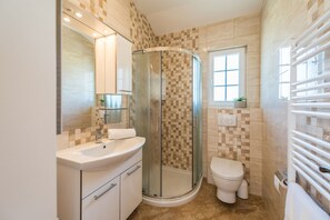 Bathroom - Villa Karin (Privlaka)