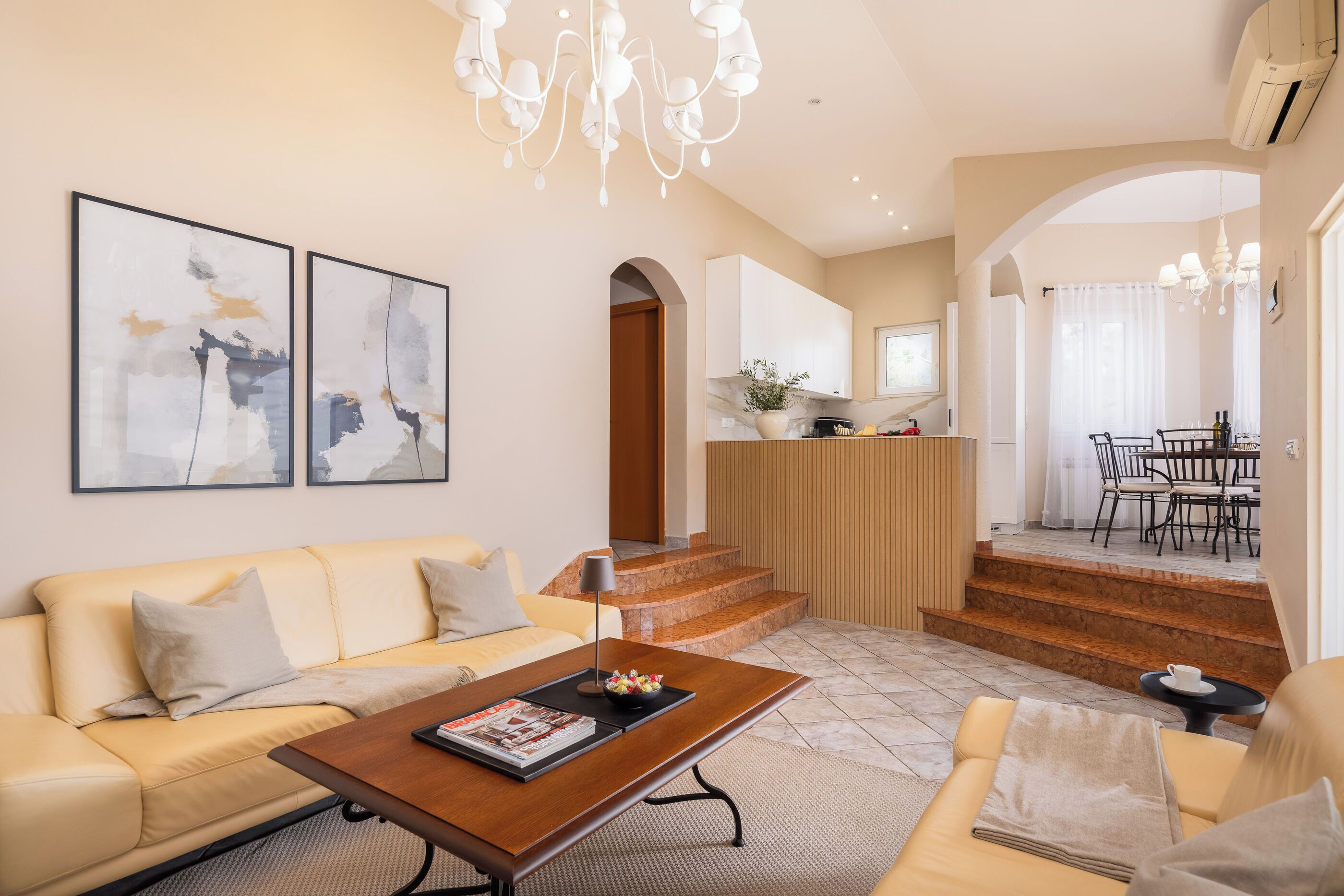 غرفة المعيشة