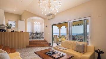 Villa | Living room | DVD player