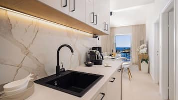 Villa | Eigene Küche | Kühlschrank, Mikrowelle, Ofen, Herdplatte