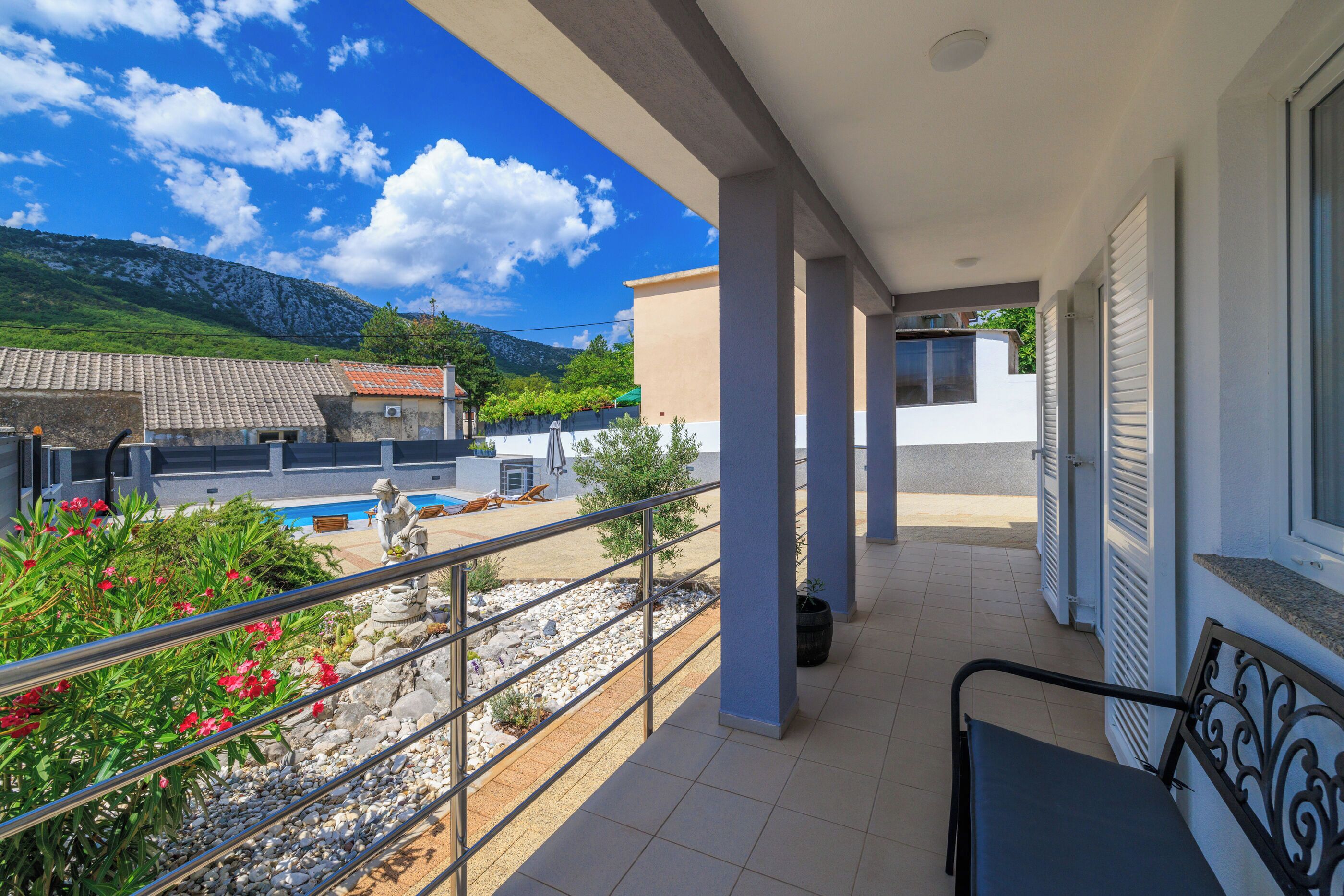 Villa | Terrace/patio