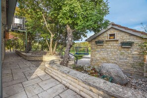 Courtyard - Villa Marina (Benkovac)