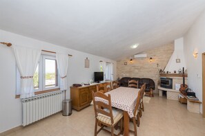 Living room | TV - Villa Marina (Benkovac)