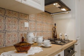 Private kitchen | Fridge, oven, stovetop, dishwasher