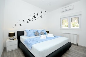 4 bedrooms, free WiFi