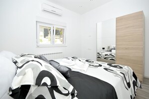 4 bedrooms, free WiFi