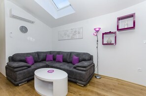 Villa | Living room