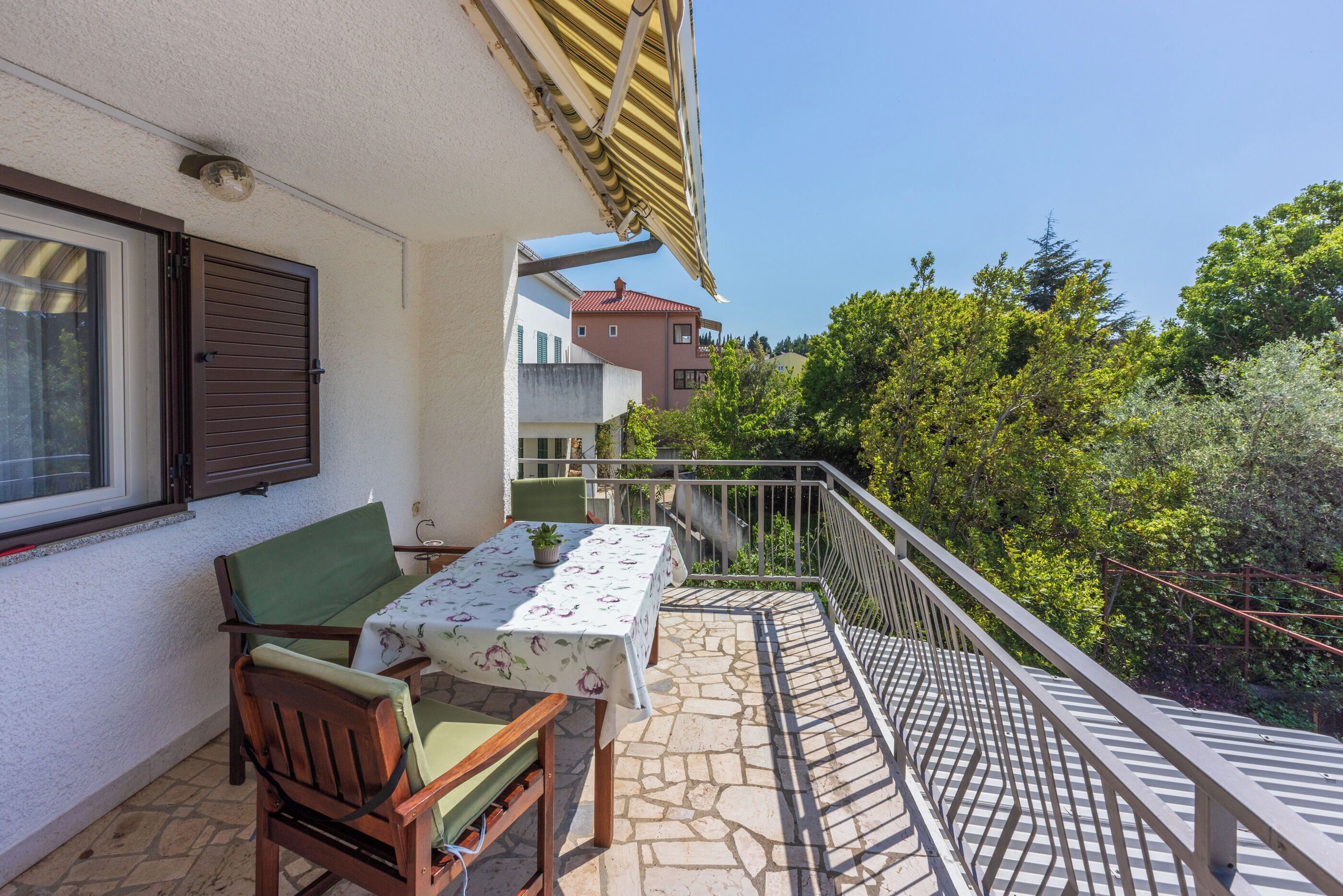 Apartment (A1) | Balkon