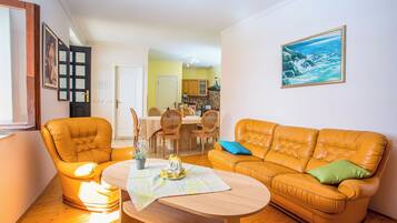 Villa | Living room | DVD player