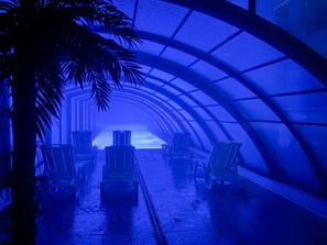 Indoor pool, seasonal outdoor pool, sun loungers - Wczasowa 8 Apartments Sarbinowo (Sarbinowo)