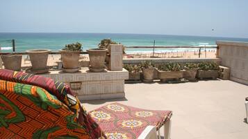 Sun deck