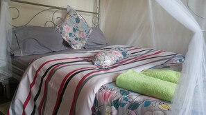 行政雙人房 | 書桌、筆電工作空間、遮光布/窗簾、隔音