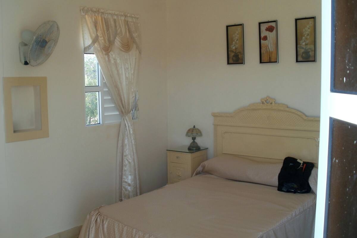 Habitación doble Elite | 1 habitación, minibar y caja de seguridad en la habitación