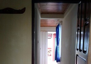 Desayuno (USD 5 por persona)