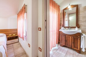 Economy Double or Twin Room