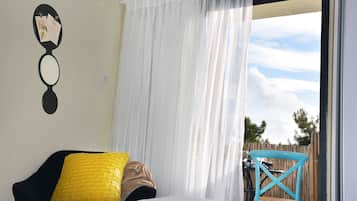 Classic Double Room | Living area | Plasma TV