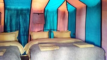 1 bedroom, blackout curtains, bed sheets, wheelchair access