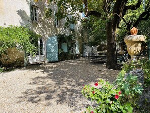 Jardines del alojamiento