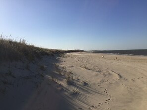 Beach nearby, sun loungers, beach towels
