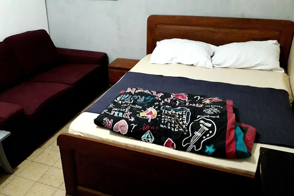 Comfort Room, Private Bathroom