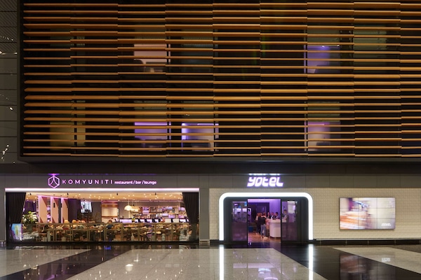 Pintu masuk hartanah