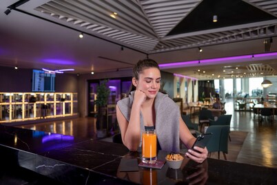 YOTEL Istanbul Airport LANDSIDE, City Entrance 