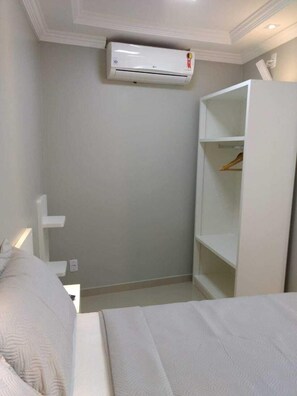 Quarto casal | Frigobar, Wi-Fi de cortesia, roupa de cama