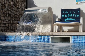 Seasonal outdoor pool - Holiday House Pudarica (Rovinj)