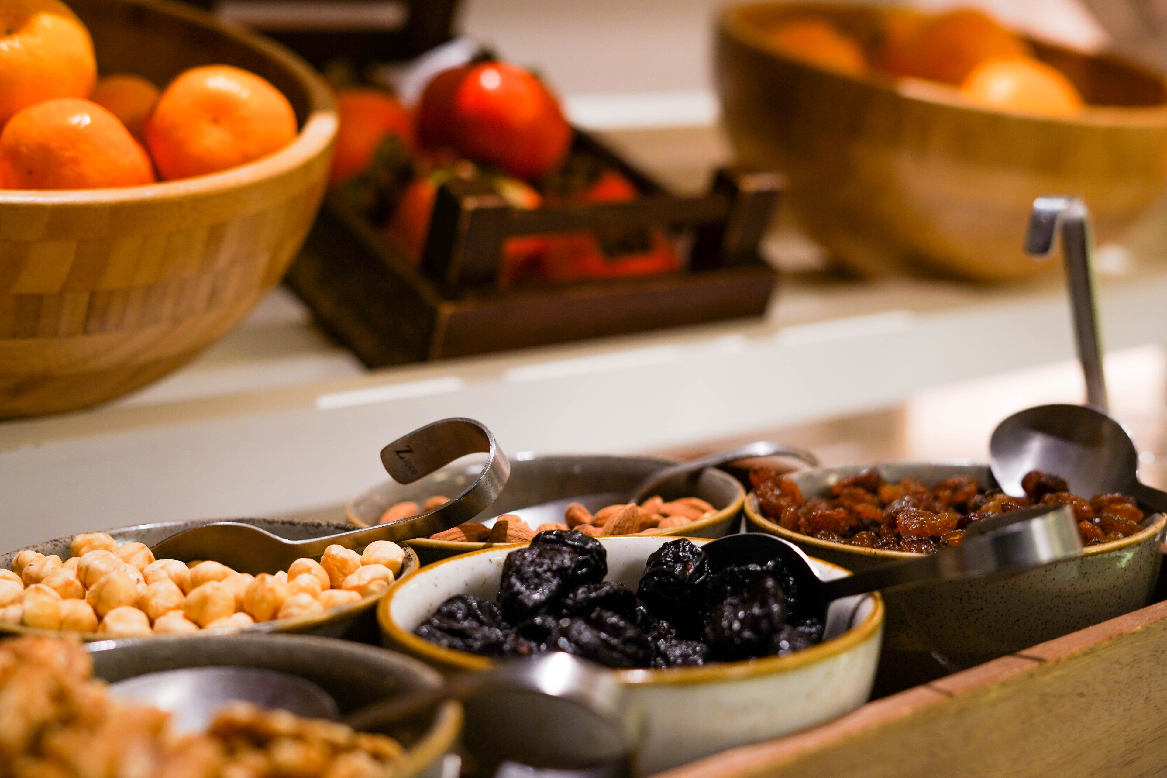 daily continental breakfast (eur 20 per person)