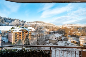 Appartement (128B) | Vue depuis le balcon