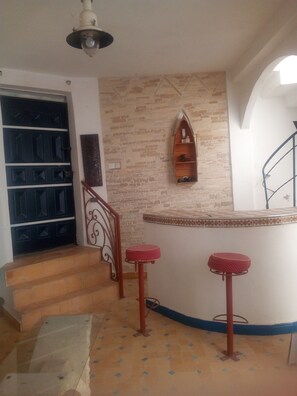 تفاصيل الفندق من الداخل