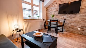 Studio Suite (23) | Living area