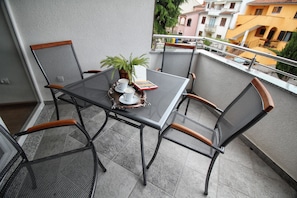 Deluxe Apartment | Balcony - Guesthouse Esma (Rovinj)