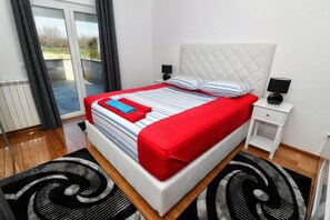 ซูพีเรียอพาร์ทเมนท์, ชั้นล่าง | ห้องเก็บเสียง, Wi-Fi ฟรี, ผ้าปูที่นอน