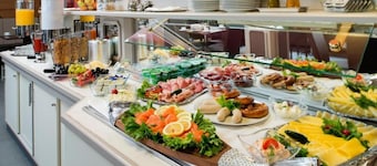 Munich Deluxe Hotel