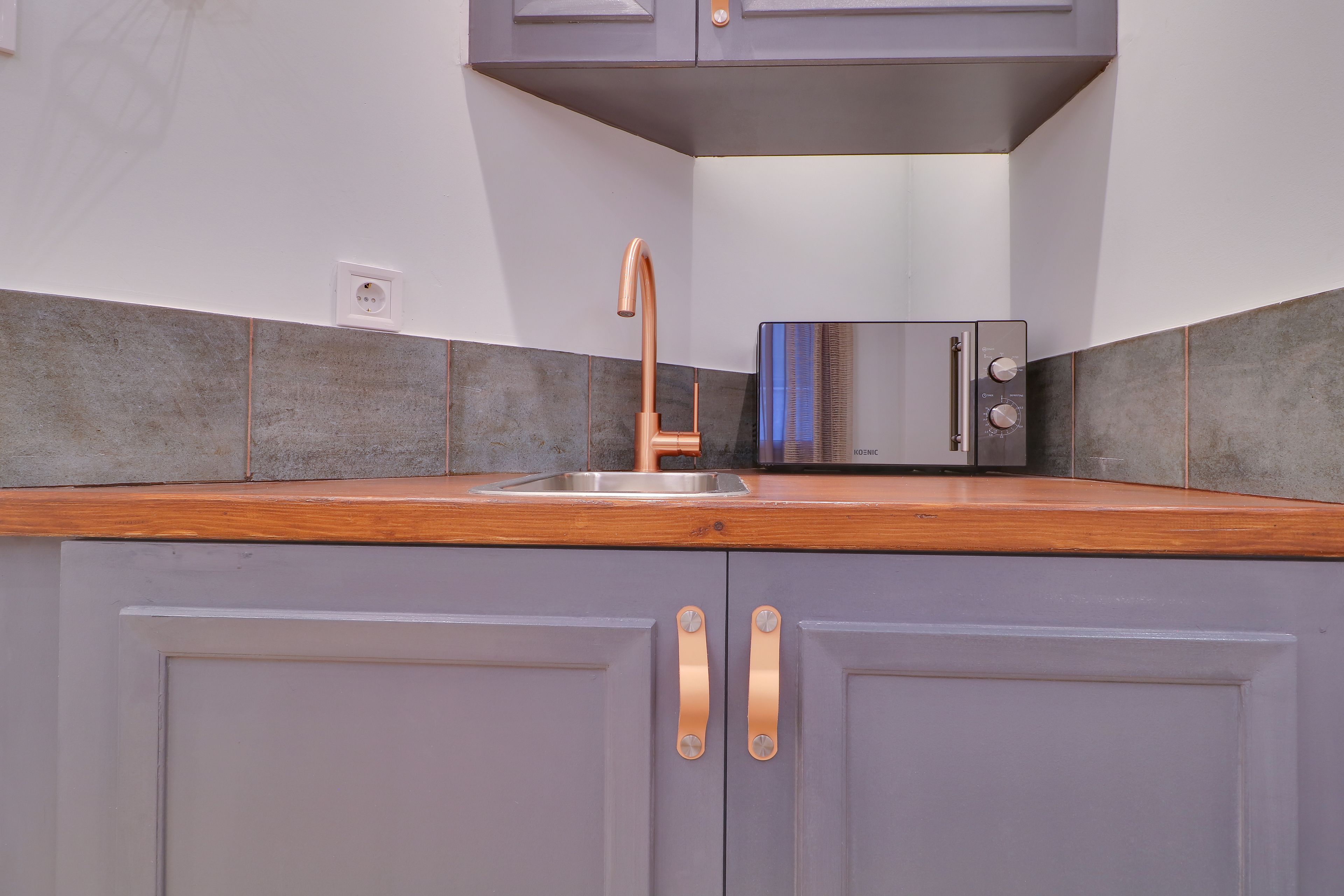 Photo - AthINN Residence