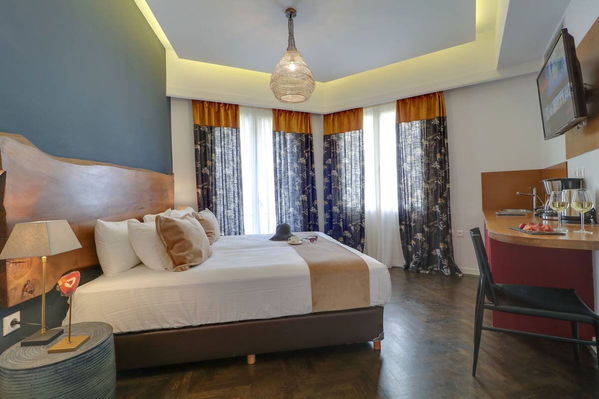 Grand Double or Twin Room (302)