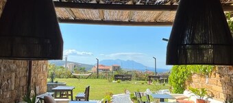 Porta Trakis Hotel