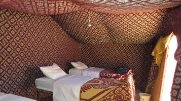 Kamar Triple | Seprai linen