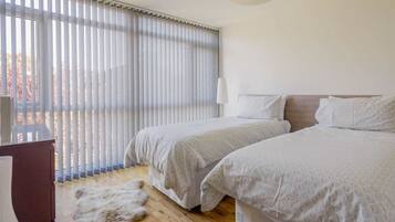 Luksusleilighet | 2 soverom, strykejern/-brett, wi-fi (inkludert) og sengetøy