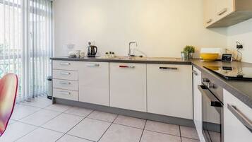 Luksusleilighet | Eget kjøkken | Kjøleskap, mikrobølgeovn, ovn og kokeplater