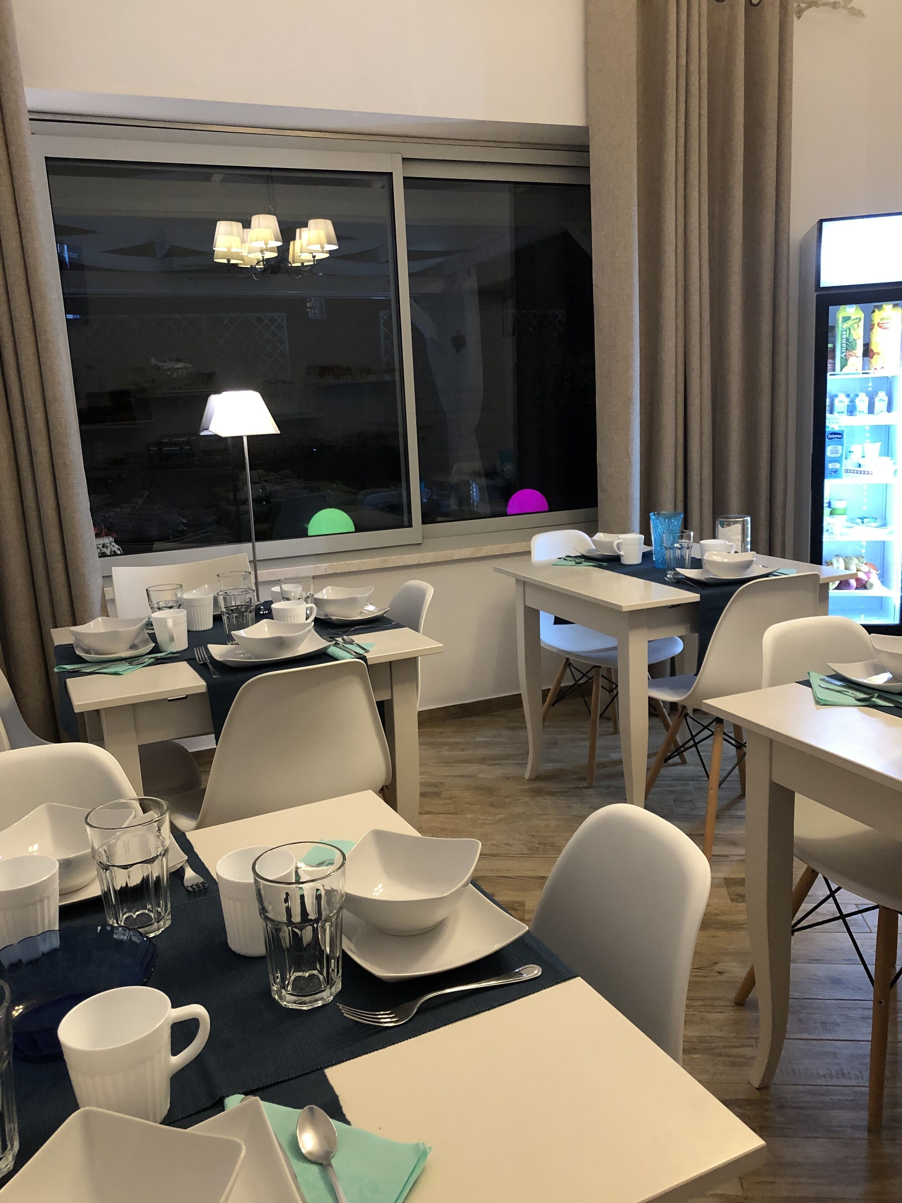 Päivittäinen buffetaamiainen (10 EUR per henkilö)