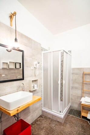 Premium Room | Bathroom - Maison44 (Carrodano)