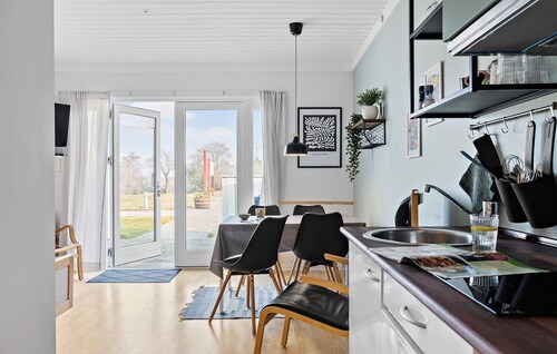 Lovely apartment in Aakirkeby with WiFi