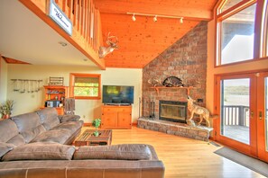 Smart TV, fireplace, video games, DVD player
