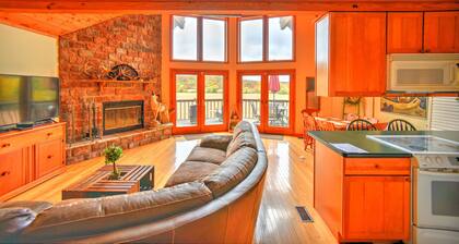 Kid friendly secluded Cabin w/ Incredible views and stocked fishing pond.