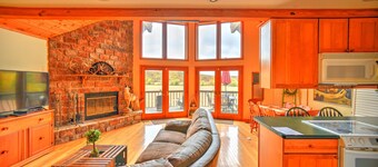 Afsondret kabine m / fyldt dam og Utrolig udsigt fra stort dæk og boblebad!