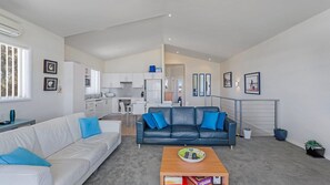 Living area - 1/32 Ocean Avenue - three bedrooms, three bathrooms, air con, boat parking & water views (Anna Bay)